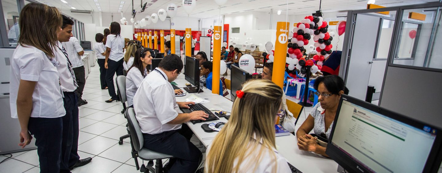 Agora você pode agendar serviços do Poupatempo no Facebook