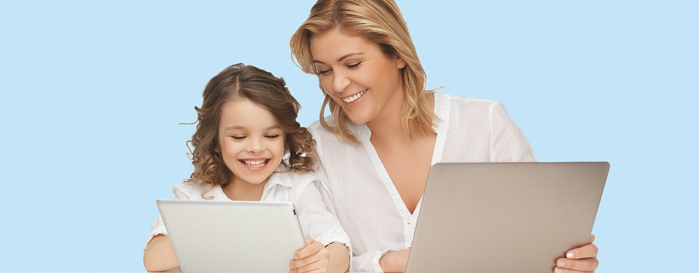 FamÃlia Digital oferece oficinas educativas e gratuitas para pais e crianças que falam sobre a segurança na internet