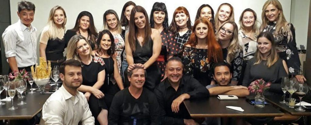 Equipe da TV armário feminino