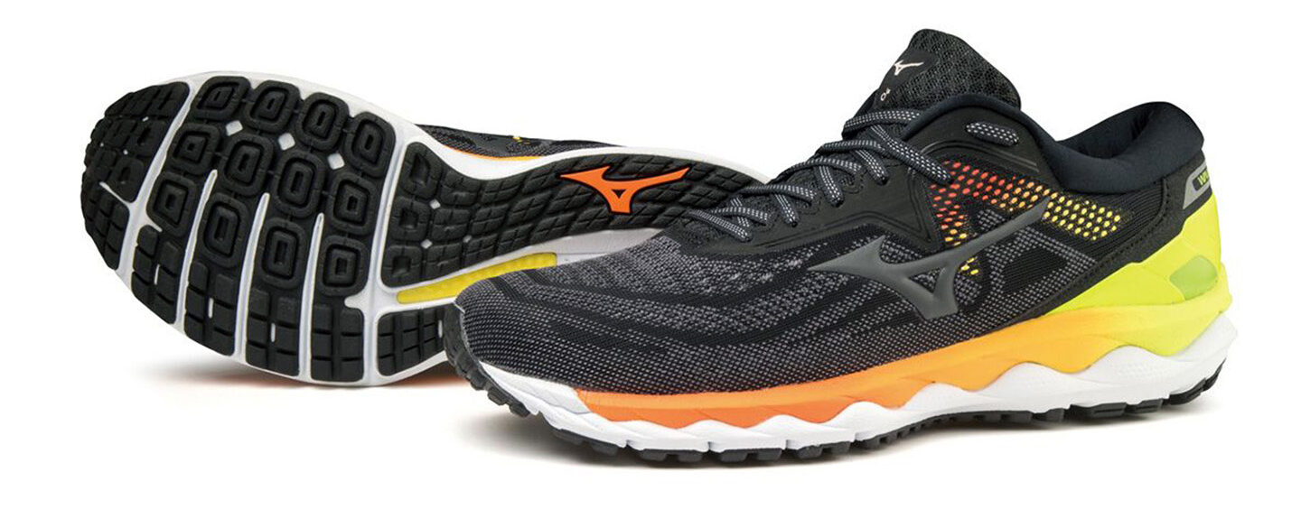 Mizuno lança Wave SKY 4